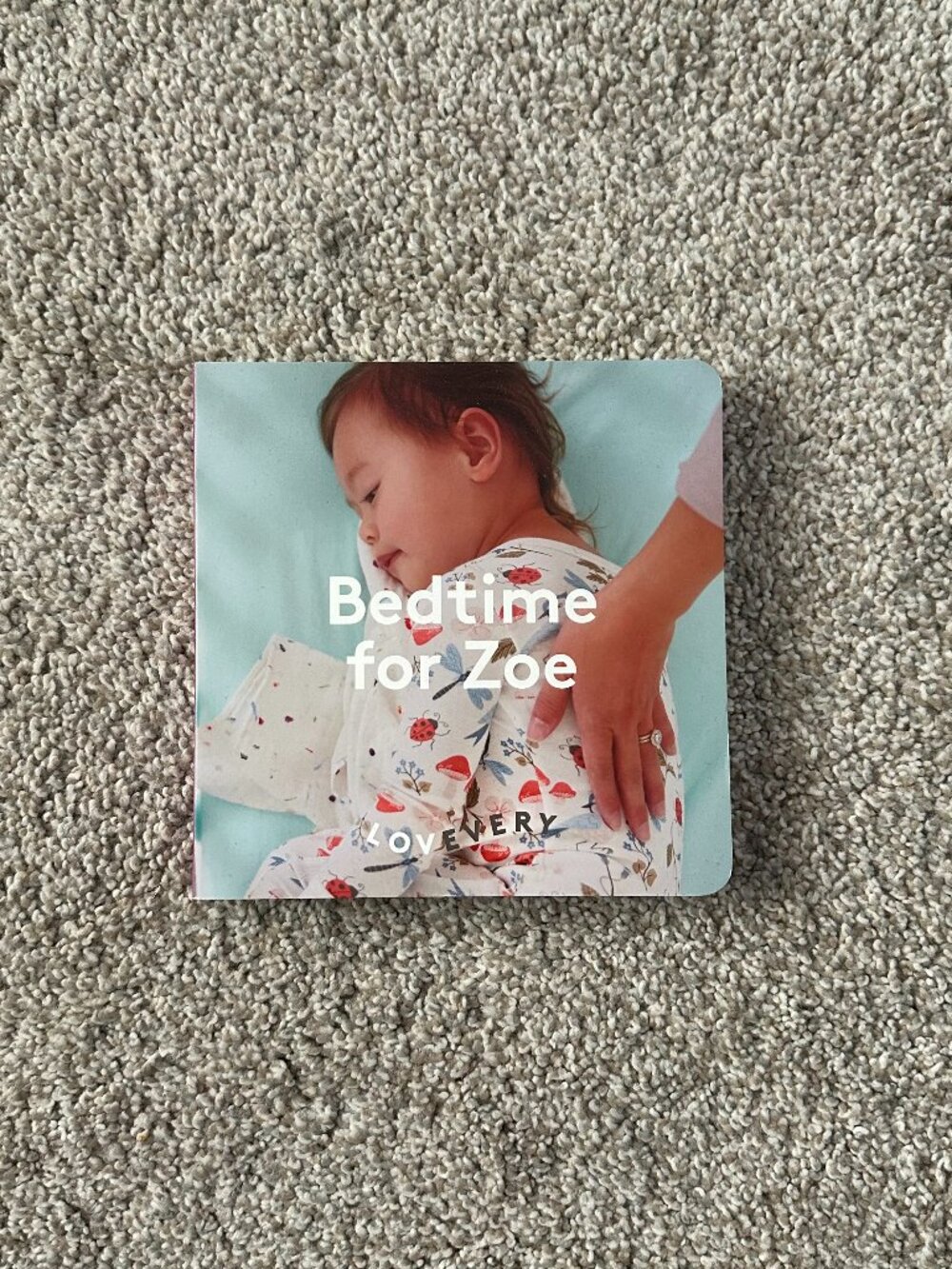 lovevery bedtime for zoe board book 🤍